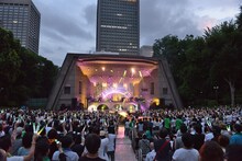 「Negicco at 日比谷野外音楽堂 Road of Negiiiiii ～Negicco One Man Show～ 2015 Summer」の様子。