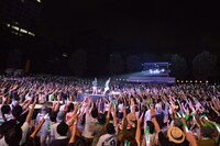 「Negicco at 日比谷野外音楽堂 Road of Negiiiiii ～Negicco One Man Show～ 2015 Summer」の様子。