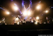 「SUMMER SONIC 2015」でのFACTのパフォーマンスの様子。（Photo by SHINGO TAMAI）