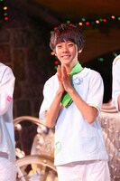 山崎悠稀（撮影：笹森健一）(c)2015 SANRIO CO., LTD.