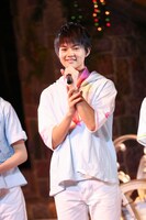 佐野勇斗（撮影：笹森健一）(c)2015 SANRIO CO., LTD.