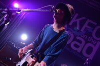 ウソツキ（Photo by AZUSA TAKADA）