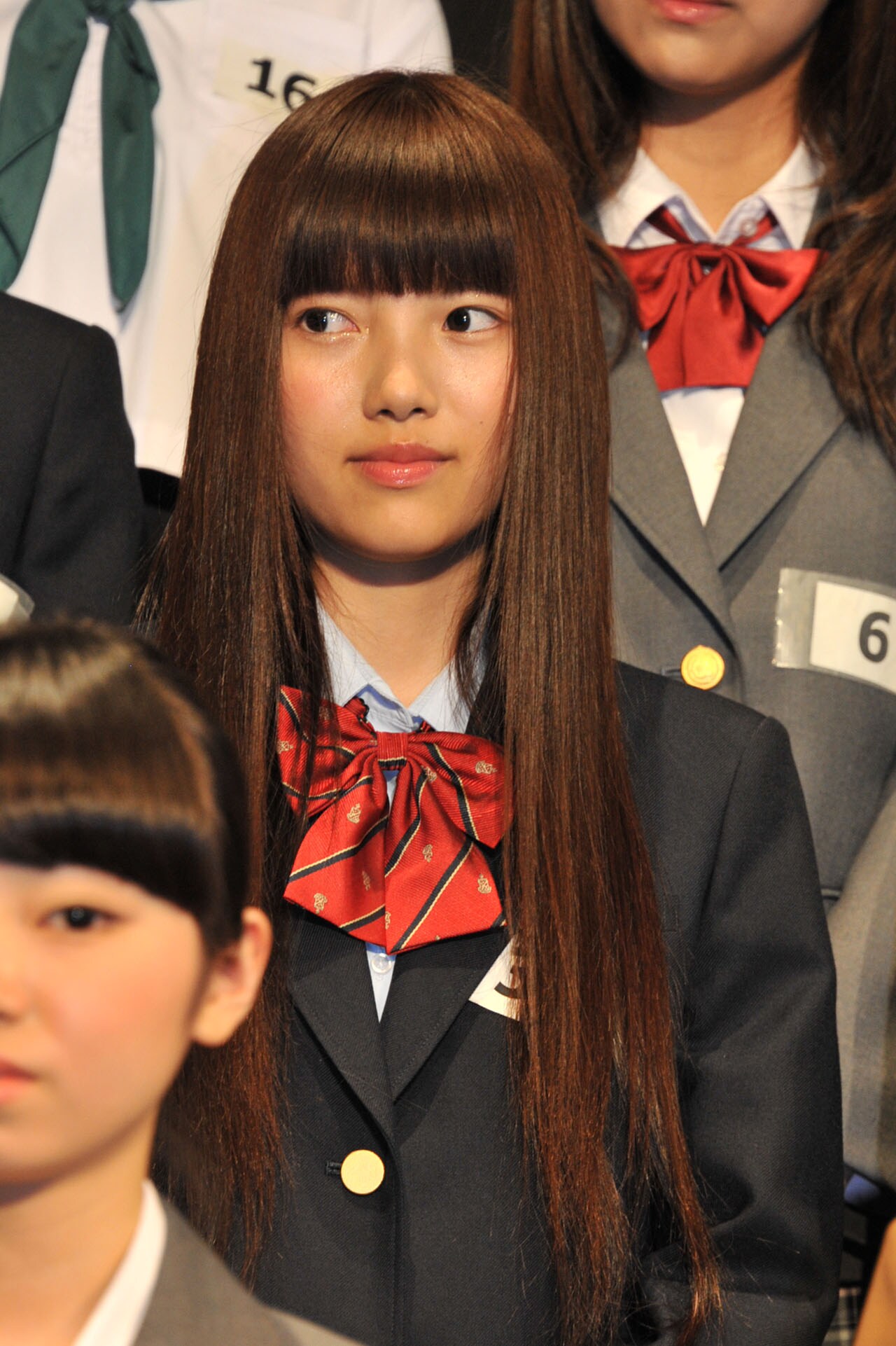 上村莉菜 初期生写真 2 71D-T17QEmL._UF350,350_QL50_.jpg