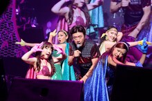 サザンオールスターズ「おいしい葡萄の旅」東京・日本武道館公演の様子。（撮影：岸田哲平）