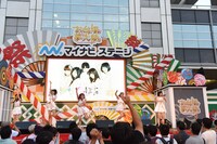 GALETTeによるライブの様子。