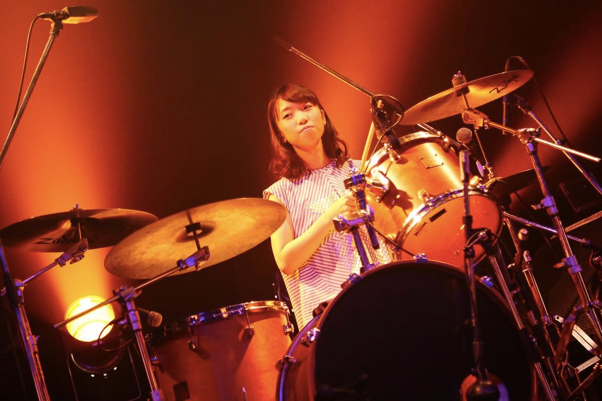 門舛ともか（Dr）（撮影：後藤壮太郎）