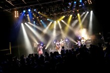 sympathy「トランス状態 ON THE STAGE ～フライデーナイトはどうなっちゃうのー?!～」の様子。（撮影：後藤壮太郎）