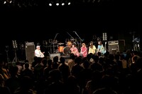 トークコーナーの様子。（撮影：後藤壮太郎）