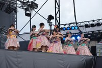 私立恵比寿中学「エビ中 夏のファミリー遠足 略してファミえん in 長岡2015」の様子。