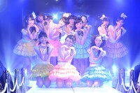 原宿駅前パーティーズのアイドルチーム「ふわふわ」。（写真提供：ライジングプロダクション）