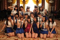 モーニング娘。'15とゆいかおり。（写真提供：音組）