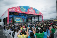 超特急「めざましライブ」の様子。（撮影：米山三郎［SignaL］）