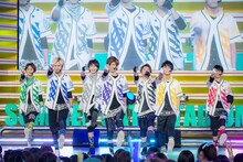 超特急（撮影：米山三郎［SignaL］）