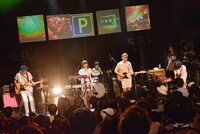 「Awesome Talks -vol.2-」の様子。（撮影：古溪一道）