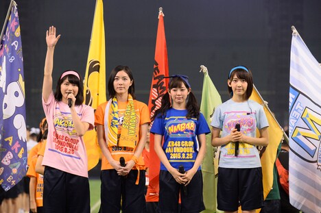「第1回AKB48グループ大運動会」開会式の様子。 (c)AKS