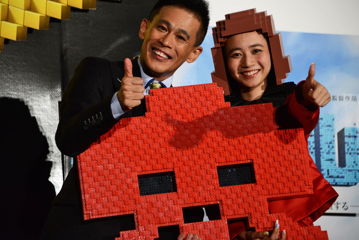 三戸なつめ 映画 ピクセル 試写会で 主演 柳沢慎吾の暴走にタジタジ 音楽ナタリー