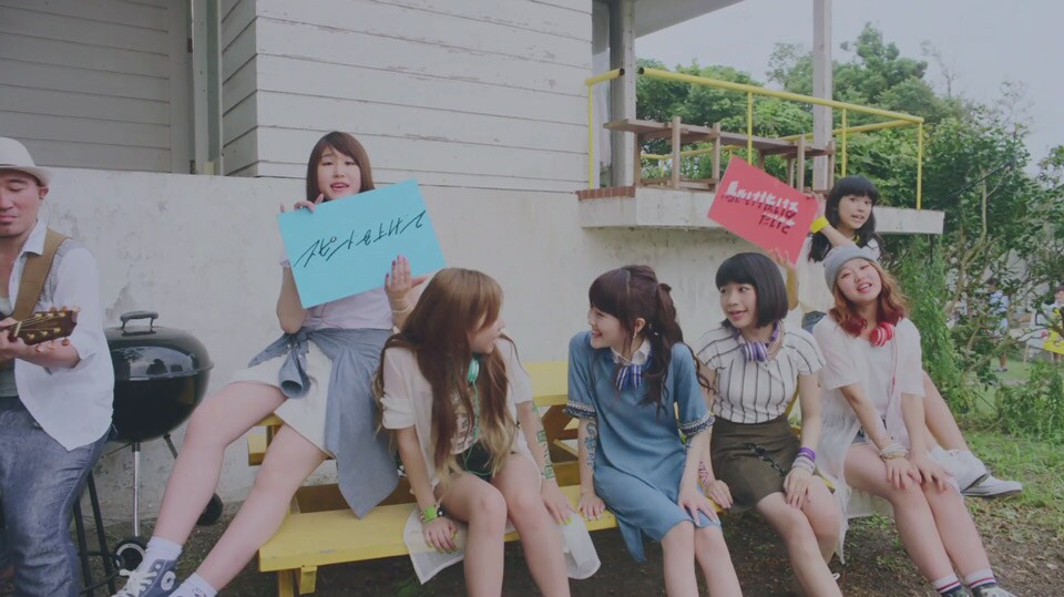 Little Glee Monster「好きだ。」ミュージックビデオのワンシーン。