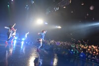 「TOKYO BiSH SHiNE」の様子。