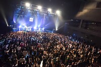 「TOKYO BiSH SHiNE」の様子。