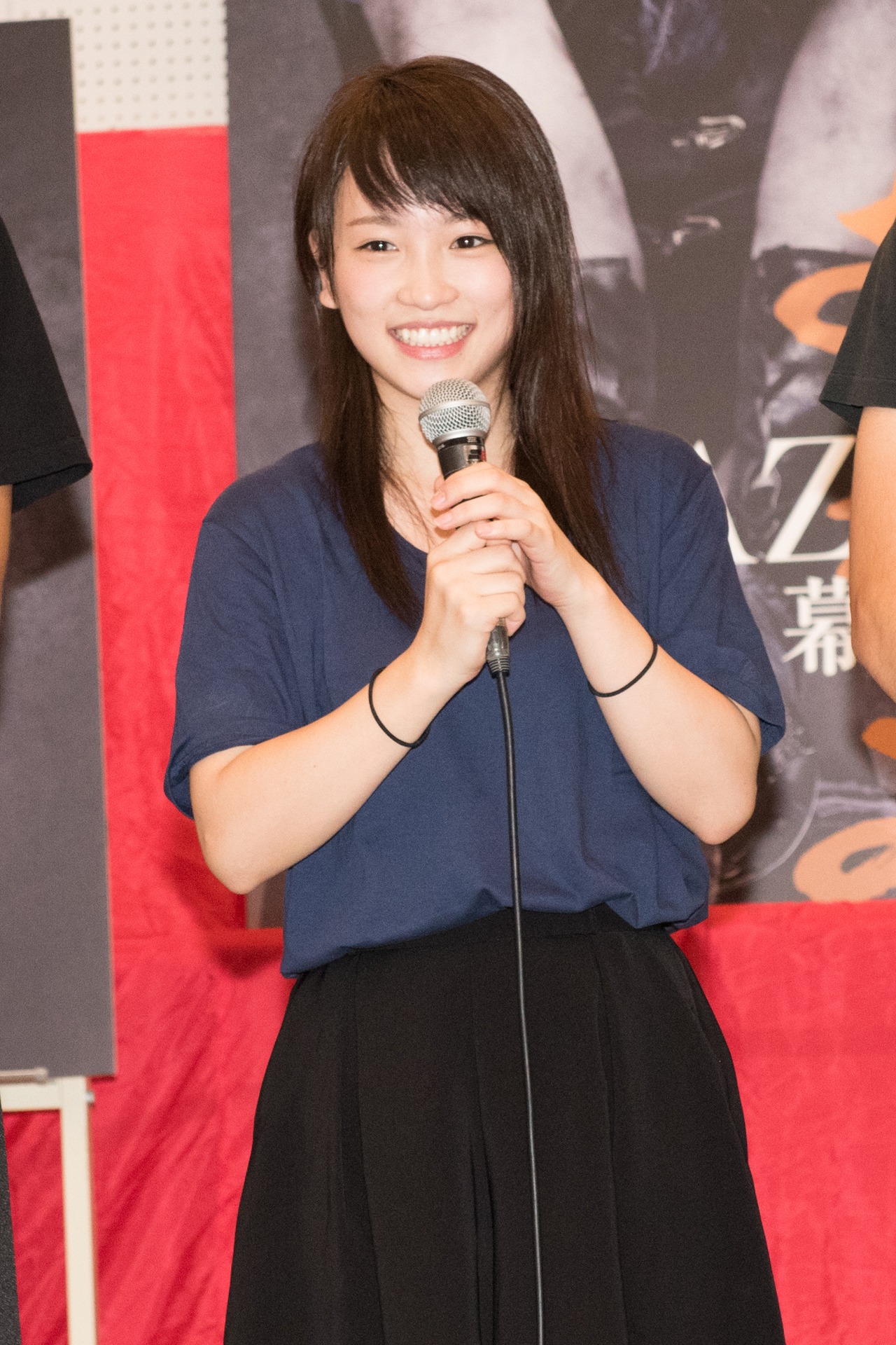 川栄李奈