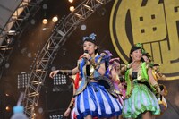 チームしゃちほこ「しゃちサマ2015」の様子。