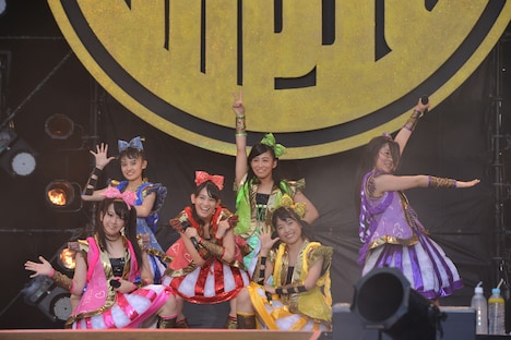 チームしゃちほこ「しゃちサマ2015」の様子。