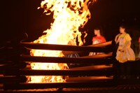 チームしゃちほこ「しゃちサマ2015」の様子。