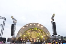 チームしゃちほこ「しゃちサマ2015」の様子。