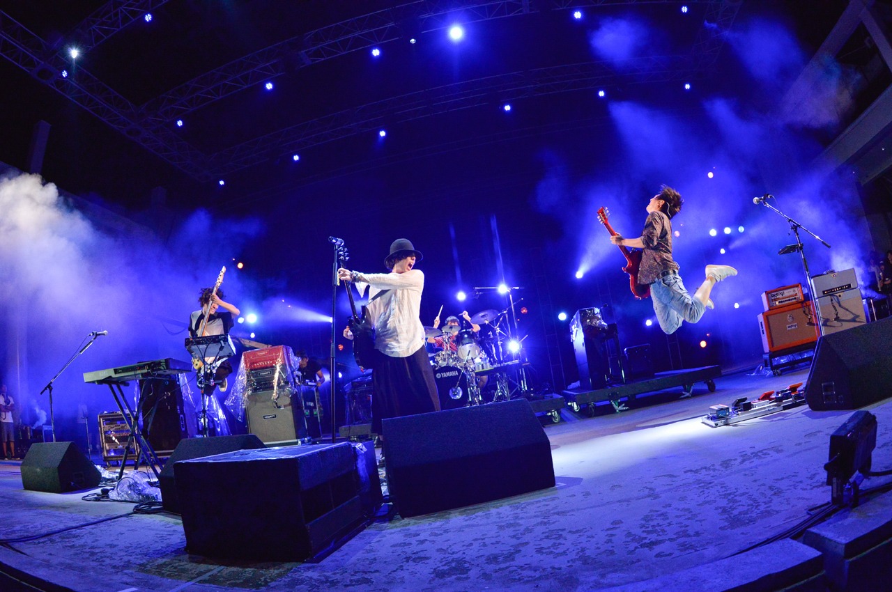 RADWIMPS