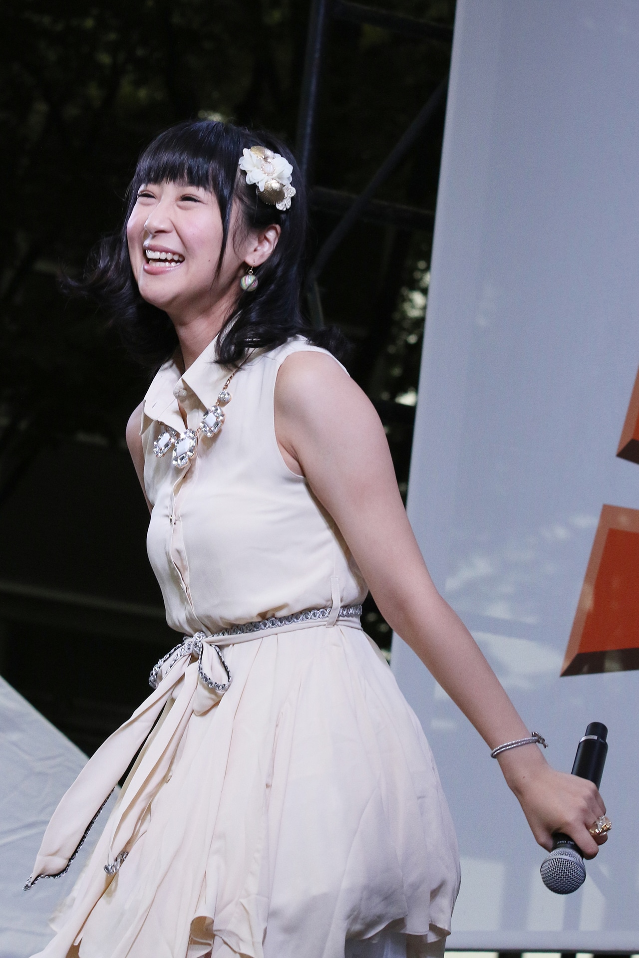 仲谷明香
