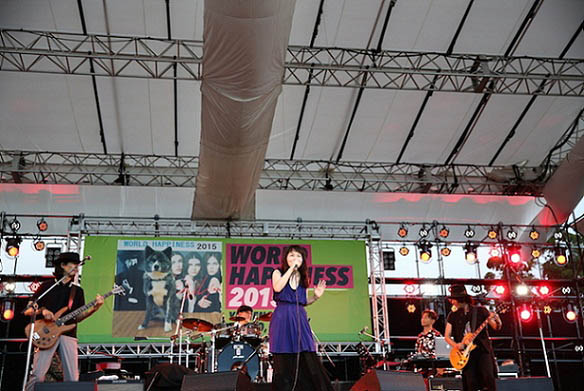 LOVE PSYCHEDELICO（Photo by TEAM LIGHTSOME）