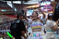 スタンド席に登場した松井珠理奈。 (c)AKS