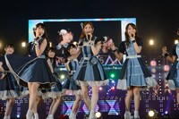 乃木坂46「真夏の全国ツアー2015」東京・明治神宮野球場での8月31日公演の様子。