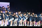 乃木坂46「真夏の全国ツアー2015」東京・明治神宮野球場での8月31日公演の様子。