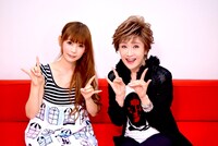 左から中川翔子、小林幸子。