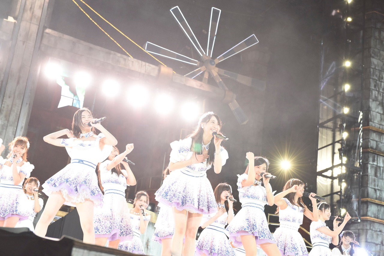 「松井玲奈・SKE48卒業コンサート in 豊田スタジアム ～2588DAYS～」2日目公演の様子。 (c)AKS