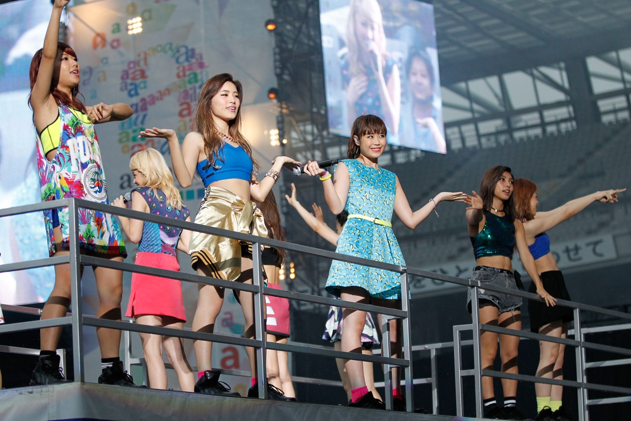 E-girls (c)a-nation stadium fes.