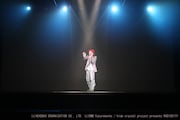 hideホログラフィックライブの様子。