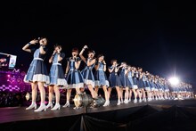 乃木坂46「真夏の全国ツアー2015」東京・明治神宮野球場での8月31日公演の様子。（写真提供：ソニー・ミュージックレコーズ）