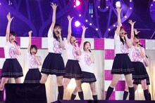 乃木坂46「真夏の全国ツアー2015」東京・明治神宮野球場での8月31日公演のアンコールの様子。（写真提供：ソニー・ミュージックレコーズ）