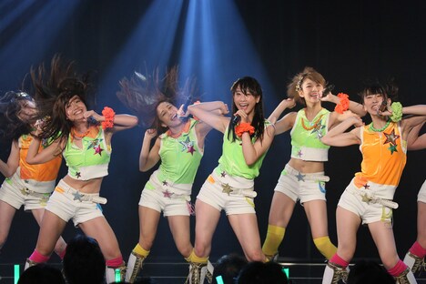 松井玲奈卒業公演の様子。 (c)AKS