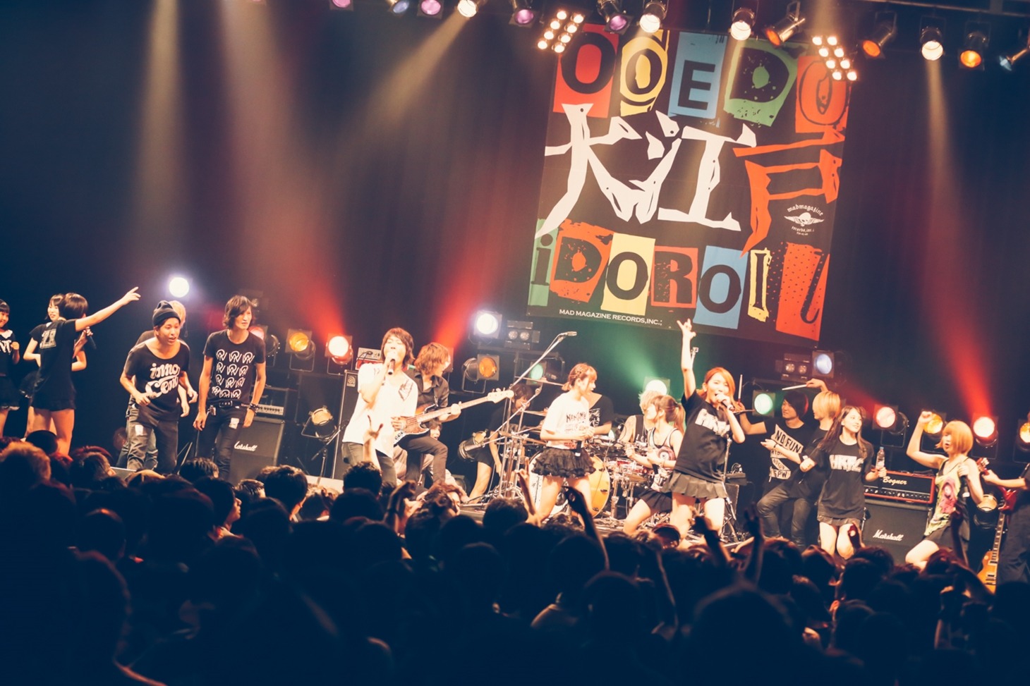 8月28日に行われた「ひめキュン祭 ～ 大江戸アイドロール！SPECIAL 其の参」でのひめキュンフルーツ缶のステージ。（撮影：西槙太一）