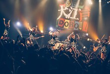 8月28日に行われた「ひめキュン祭 ～ 大江戸アイドロール！SPECIAL 其の参」でのひめキュンフルーツ缶のステージ。（撮影：西槙太一）