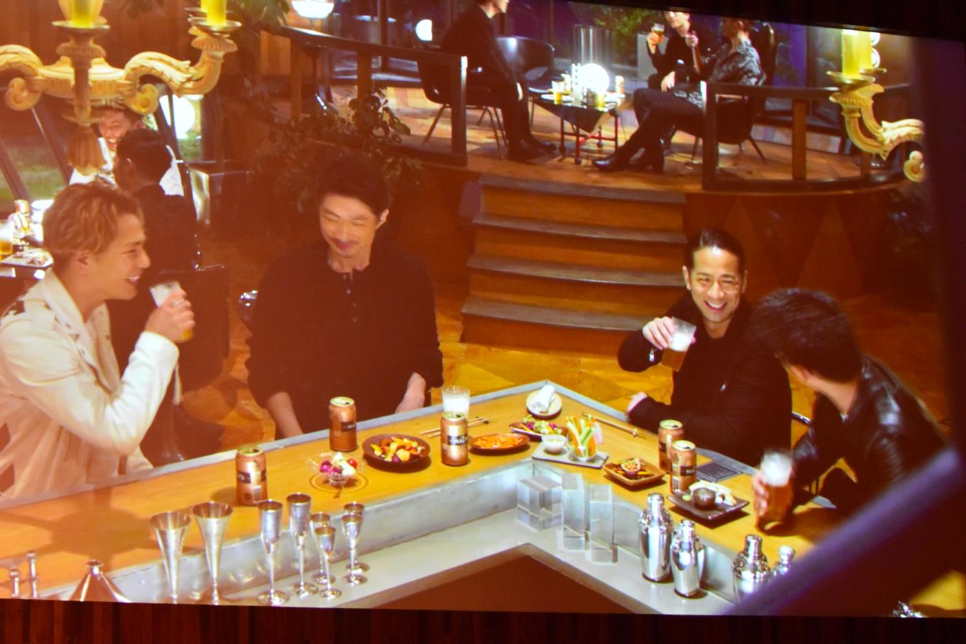 10月上旬からオンエアされる第2弾CMのメイキング映像のワンシーン。