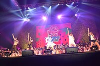 @JAM ALL STARSによるライブの様子。