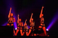 ひめキュンフルーツ缶によるライブの様子。