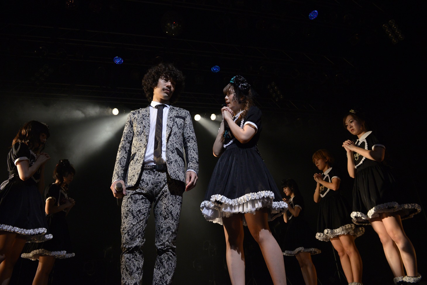 「清 竜人ハーレム▽フェスタ2015 Vol.5」（▽はハートマーク）初日公演の様子。