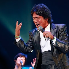 来年も「1人でもやります!」松崎しげる主催黒フェス、コラボ満載で終幕