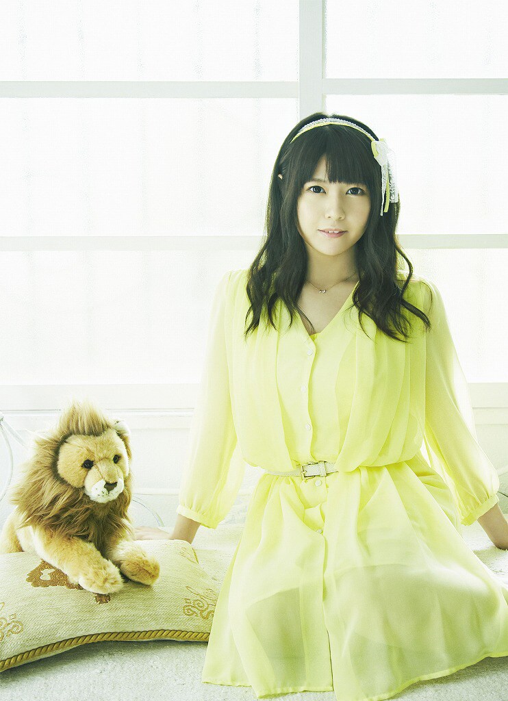 竹達彩奈の新作に、カラスは真っ白・シミズコウヘイ楽曲提供