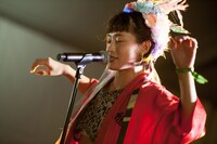 「BAYCAMP 2015」での水曜日のカンパネラ。（撮影：市村岬）